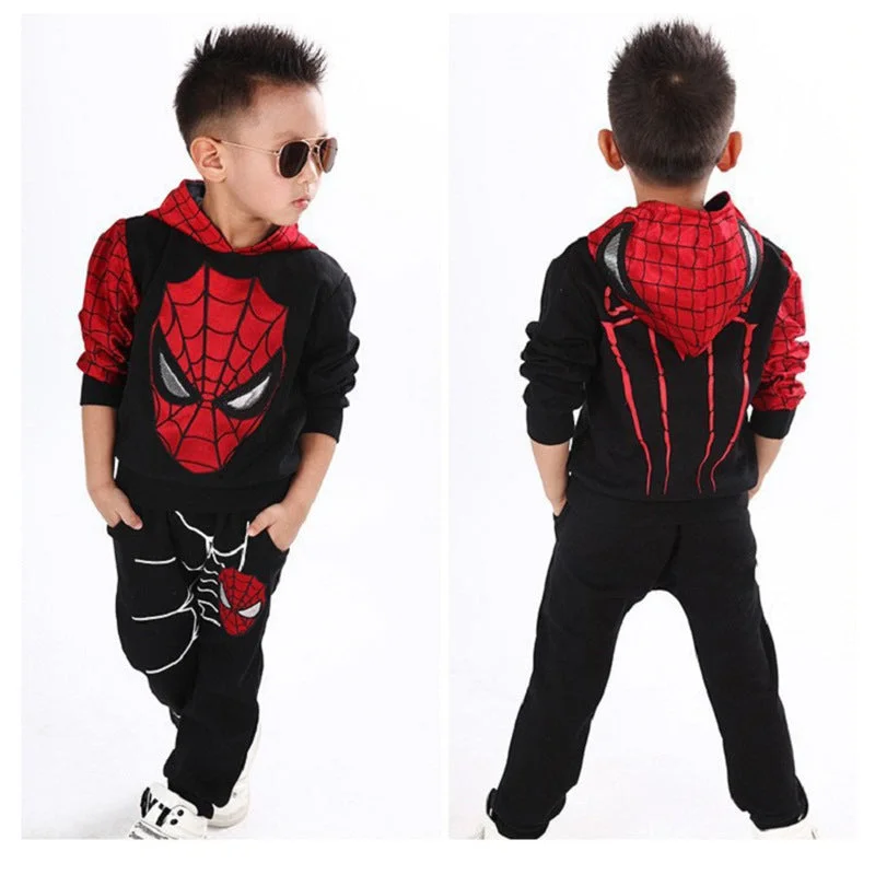 Moletom Spiderman Mini em Ação