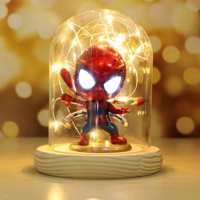 Lâmpada Spiderman Mini Iron Spider em ação