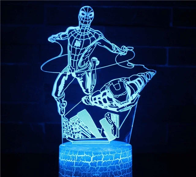 Lâmpada Spiderman e Ironman